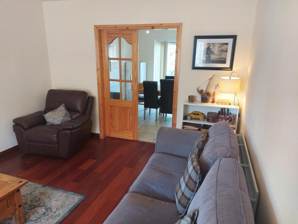 Village Lodge - Carlingford Exteriör bild